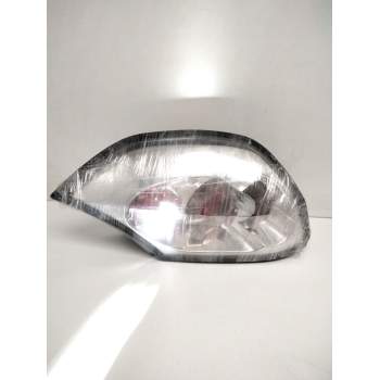 Recambio de piloto trasero derecho para renault scenic ii 1.9 dci diesel referencia OEM IAM HU156TB  