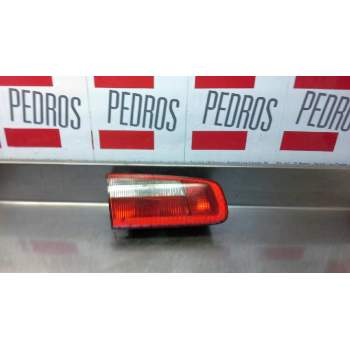 PILOTO TRASERO IZQUIERDO PORTON 8200002475 