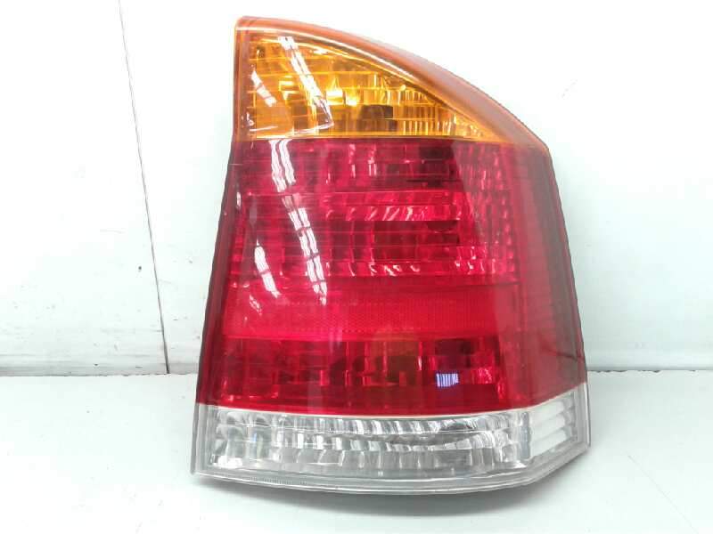 Recambio de piloto trasero derecho para opel vectra c berlina comfort referencia OEM IAM 1222690 03850856 