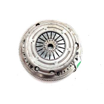 Recambio de kit embrague para volkswagen polo (6c1) fresh referencia OEM IAM   