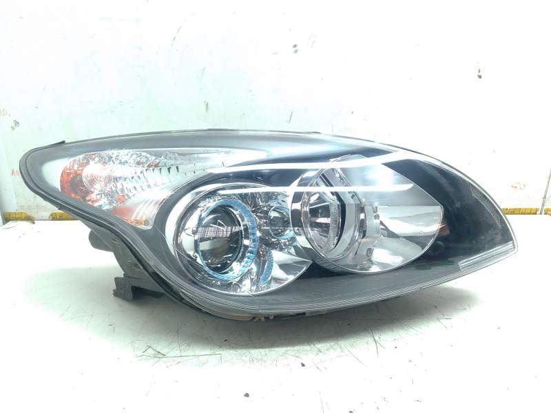 Recambio de faro derecho para hyundai i30 (fd) 1.6 crdi referencia OEM IAM 921022R000  