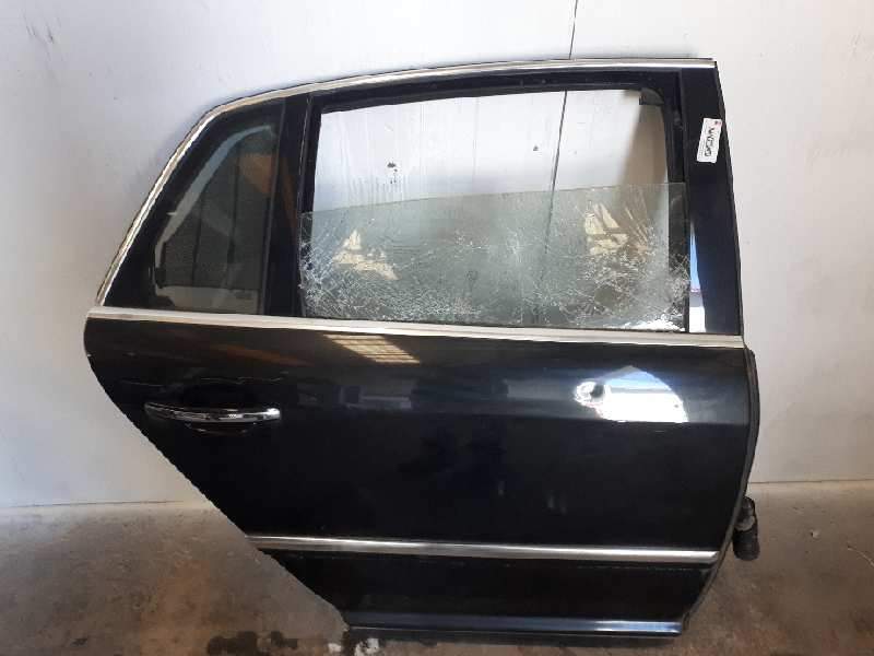 Recambio de puerta trasera derecha para volkswagen phaeton (3d2/3d8) tdi v10 (5 asientos) referencia OEM IAM 3D4833056S  