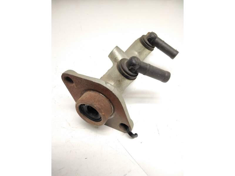 Recambio de bomba freno para nissan vanette (c 220) 2.0 diesel referencia OEM IAM S0367 FC1A GIRLING