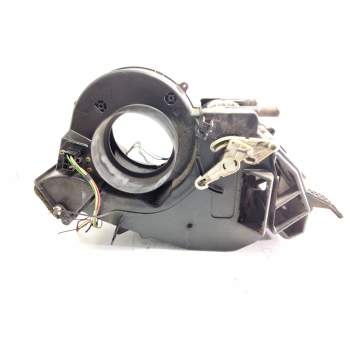 Recambio de calefaccion entera normal para nissan trade 100 75 referencia OEM IAM 014053663  