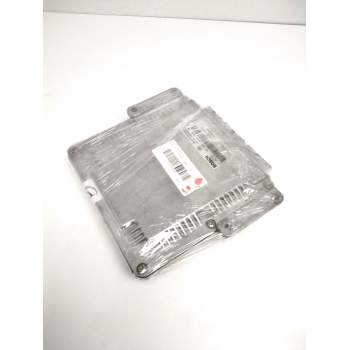 Recambio de centralita motor uce para renault laguna ii (bg0) expression referencia OEM IAM 0281011101 8200163528 8200095416