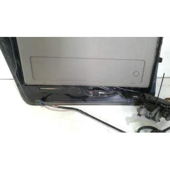 Recambio de puerta trasera izquierda para chrysler voyager (rg) 2.8 crd grand voyager limited referencia OEM IAM 04717633AM  