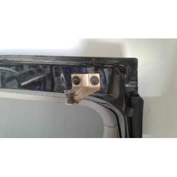 Recambio de puerta trasera izquierda para chrysler voyager (rg) 2.8 crd grand voyager limited referencia OEM IAM 04717633AM  