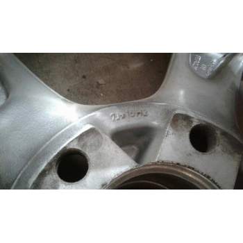 Recambio de llanta aluminio para mitsubishi galant berlina (e10) referencia OEM IAM 15 5 TORNILLOS MITSUBISHI GALANT 