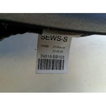 Recambio de apoyabrazos central para nissan pathfinder (r50) referencia OEM IAM   