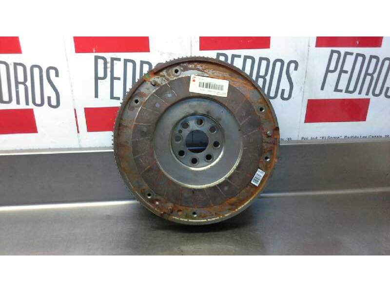 Recambio de volante motor para renault trafic caja cerrada dci cat referencia OEM IAM M9R786  