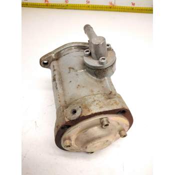 Recambio de bomba hidraulica para avia 3.500 camion caja referencia OEM IAM 996691  
