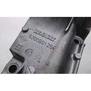 Recambio de soporte alternador para renault trafic caja cerrada dci cat referencia OEM IAM 8200881264 8200941079 