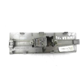 Recambio de mando elevalunas delantero derecho para nissan navara pick-up (d40m) referencia OEM IAM 25401 EB30B  