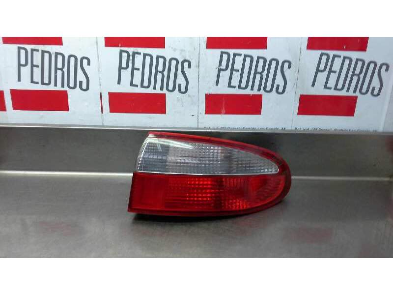 Recambio de piloto trasero derecho para daewoo lanos se referencia OEM IAM 96304519  