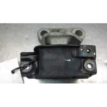 Recambio de soporte caja cambios inferior para opel corsa e 1.4 referencia OEM IAM 468646740  