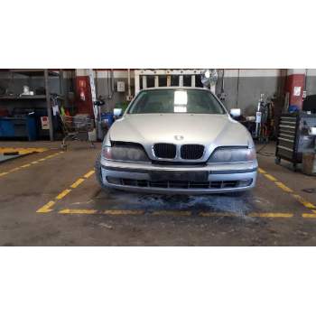 BMW SERIE 5 BERLINA (E39) de desguace