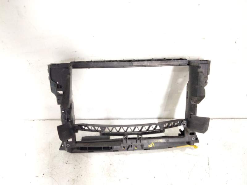Recambio de panel frontal para volkswagen polo (6c1) referencia OEM IAM   