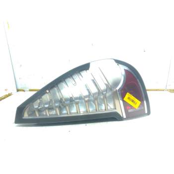 Recambio de piloto trasero derecho para renault scénic iii (jz0/1_) 1.5 dci referencia OEM IAM 265503764R  
