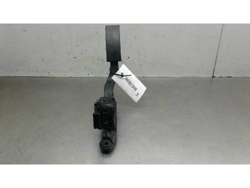 Recambio de pedal acelerador para hyundai i20 1.4 crdi cat referencia OEM IAM B9010  