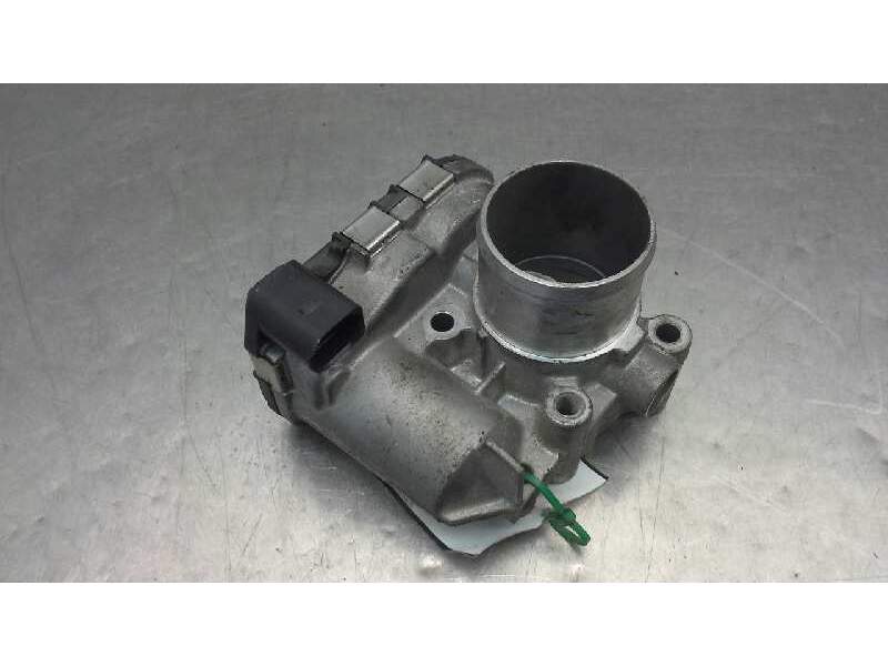 Recambio de cuerpo de mariposa para nissan x-trail (t31) le referencia OEM IAM 0281002681 8200330810 