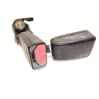 Recambio de enganche cinturon trasero central para peugeot 2008 i (cu_) 1.6 bluehdi 120 referencia OEM IAM   