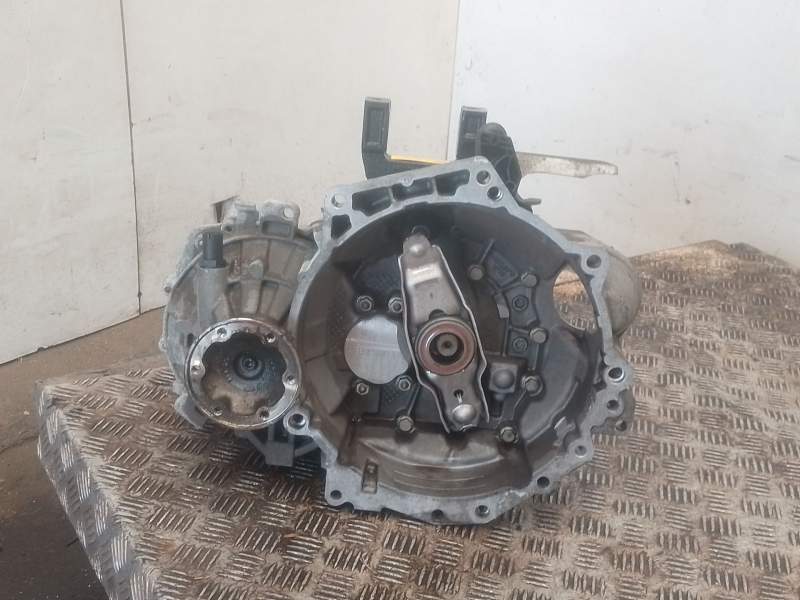 Recambio de caja cambios para volkswagen polo v (6r1, 6c1) 1.6 tdi referencia OEM IAM MZL  