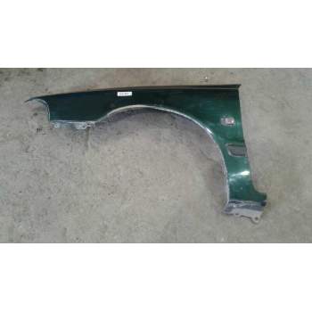 Recambio de aleta delantera izquierda para volvo v40 familiar 1.8 16v referencia OEM IAM   