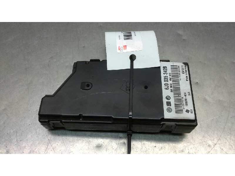 Recambio de centralita usb auxiliar para seat ibiza sc (6j1) reference referencia OEM IAM 6J0035342B  