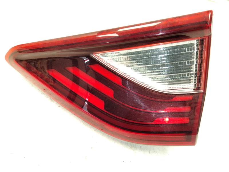 Recambio de piloto trasero derecho porton para kia stonic (yb) 1.2 cvvt referencia OEM IAM 92404H8500  