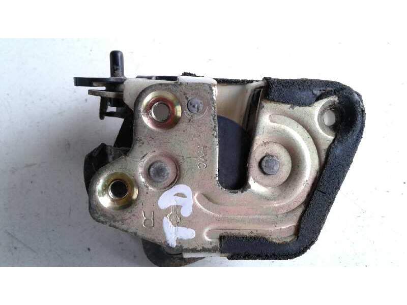 Recambio de cerradura puerta trasera derecha para mitsubishi santamo (hyundai) santamo confort referencia OEM IAM   