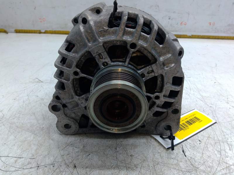 Recambio de alternador para skoda rapid (nh3, nk3, nk6) 1.6 tdi referencia OEM IAM 03L903023  