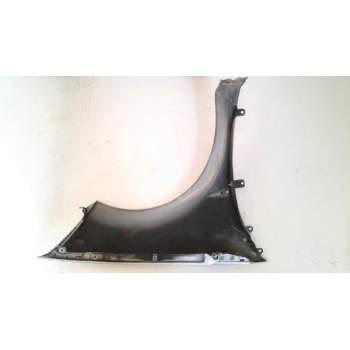 Recambio de aleta delantera izquierda para renault megane ii berlina 5p confort dynamique referencia OEM IAM 8200495402  