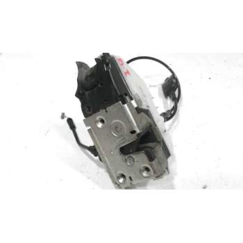 Recambio de cerradura puerta delantera izquierda para renault megane ii berlina 5p confort dynamique referencia OEM IAM 027776  