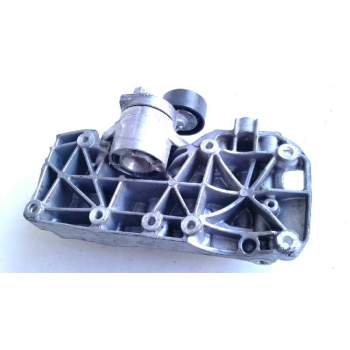 Recambio de soporte compresor de aire acondicionado para bmw serie 1 lim. (f20) 116d referencia OEM IAM 174786 1116850686305 