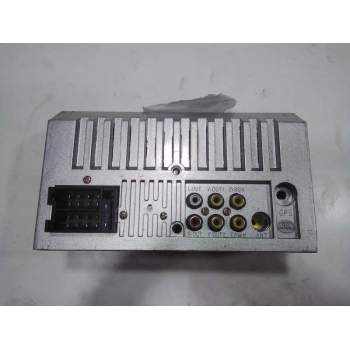 Recambio de sistema audio / radio cd para opel corsa c club referencia OEM IAM 678013  