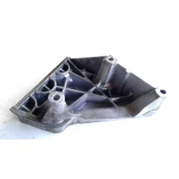 SOPORTE MOTOR DERECHO INFERIOR 03L199207A CASCO 