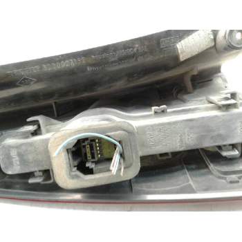 Recambio de piloto trasero derecho para renault espace iv (jk0) privilege referencia OEM IAM 8200027152D 89023832 