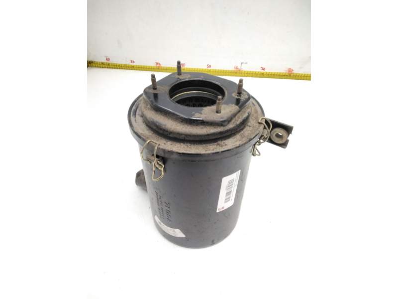 Recambio de caja filtro de aire para nissan terrano/terrano.ii (r20) referencia OEM IAM 7F002  