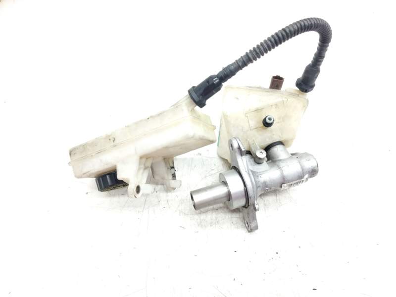 Recambio de bomba freno para citroën berlingo 1.6 16v hdi referencia OEM IAM 9654002180  