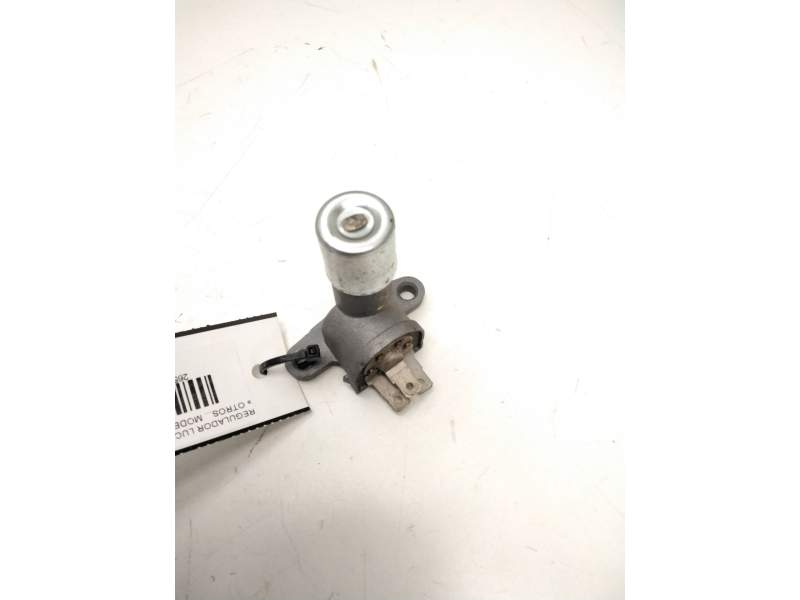 Recambio de regulador luces faros para » otros... premium 370 26 g 6x2 referencia OEM IAM SIN REF  