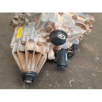 Recambio de caja transfer para nissan navara np300 (d40) 2.5 dci 4wd referencia OEM IAM 33100EA310  