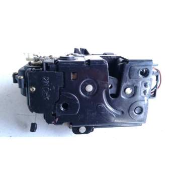 Recambio de cerradura puerta trasera izquierda para volkswagen bora berlina (1j2) conceptline referencia OEM IAM 3B4839015AL  