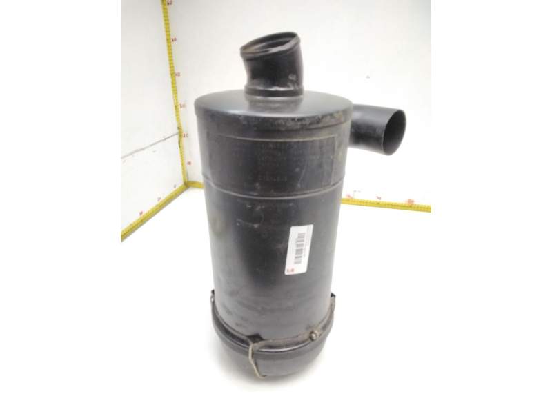 Recambio de caja filtro de aire para nissan trade chasis cabina referencia OEM IAM 44516592320 035052440 MANNC151653