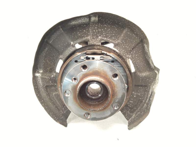 Recambio de mangueta trasera derecha para bmw x6 (e71, e72) xdrive 40 d referencia OEM IAM 677098406  