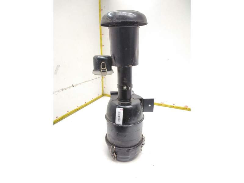 Recambio de caja filtro de aire para kubota kubota d750 referencia OEM IAM 43103281043  MANN