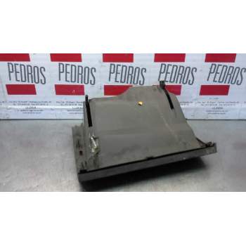 Recambio de guantera para opel vectra c berlina elegance referencia OEM IAM 13151852  