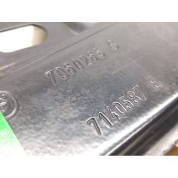 Recambio de elevalunas delantero izquierdo para bmw serie 3 berlina (e90) 3.0 turbodiesel cat referencia OEM IAM 7140587E  