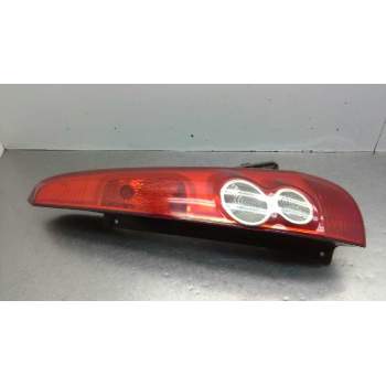 PILOTO TRASERO DERECHO 6S6113404A 