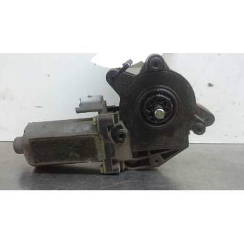 MOTOR ELEVALUNAS DELANTERO IZQUIERDO 9221G0 