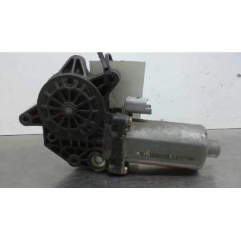Recambio de motor elevalunas delantero izquierdo para peugeot 206 berlina xt referencia OEM IAM 9221G0  